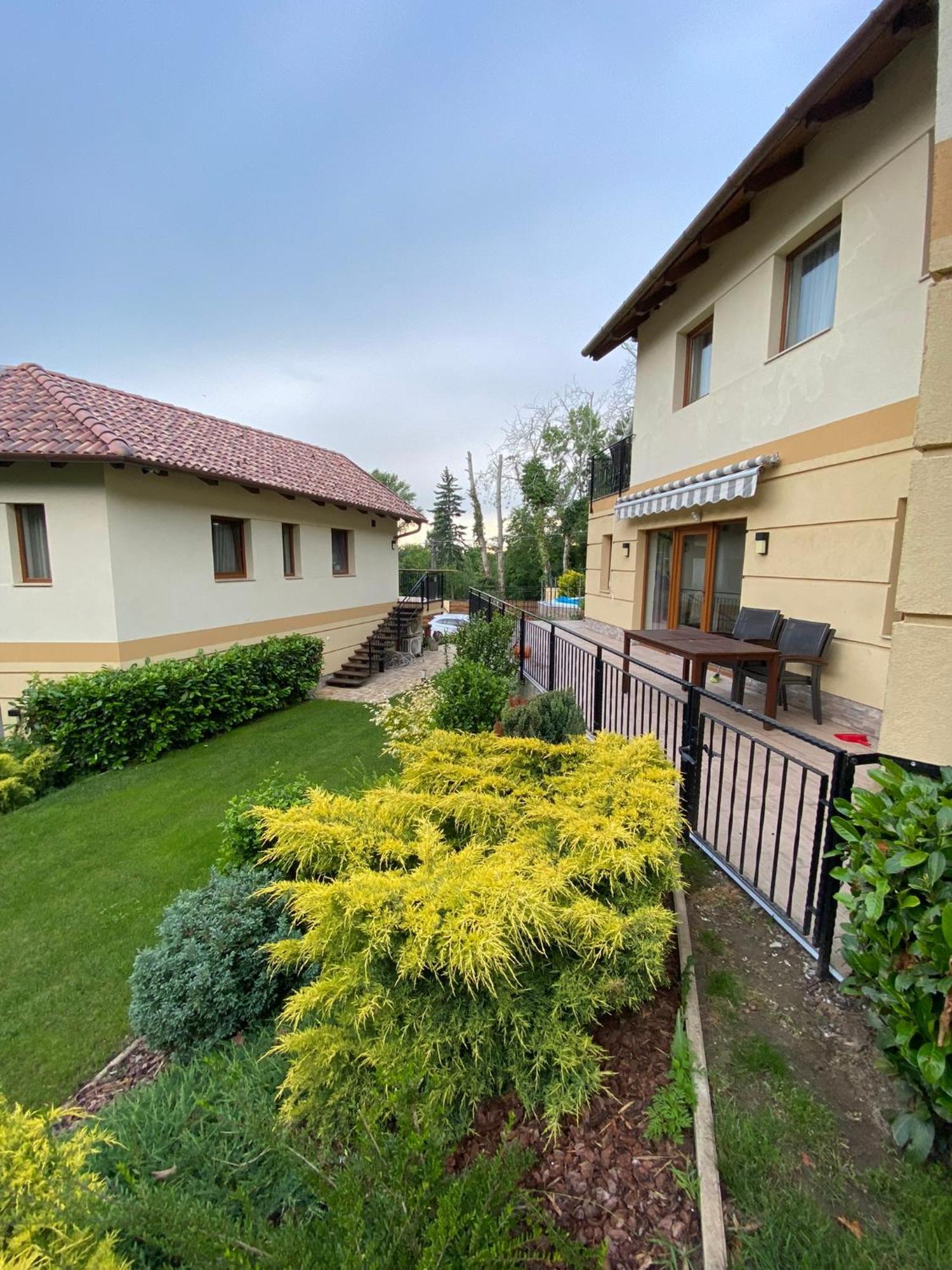Terrasun Apartments Balatonszarszo Zewnętrze zdjęcie